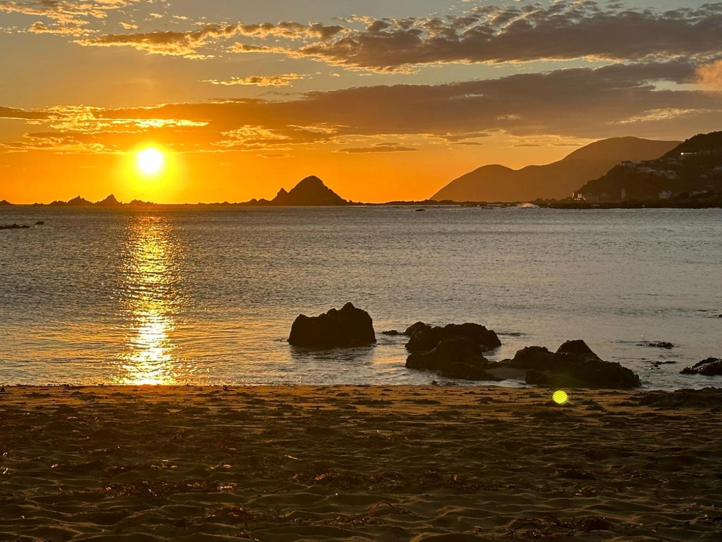ウェリントン Stunning Views Ocean-Frontヴィラ エクステリア 写真